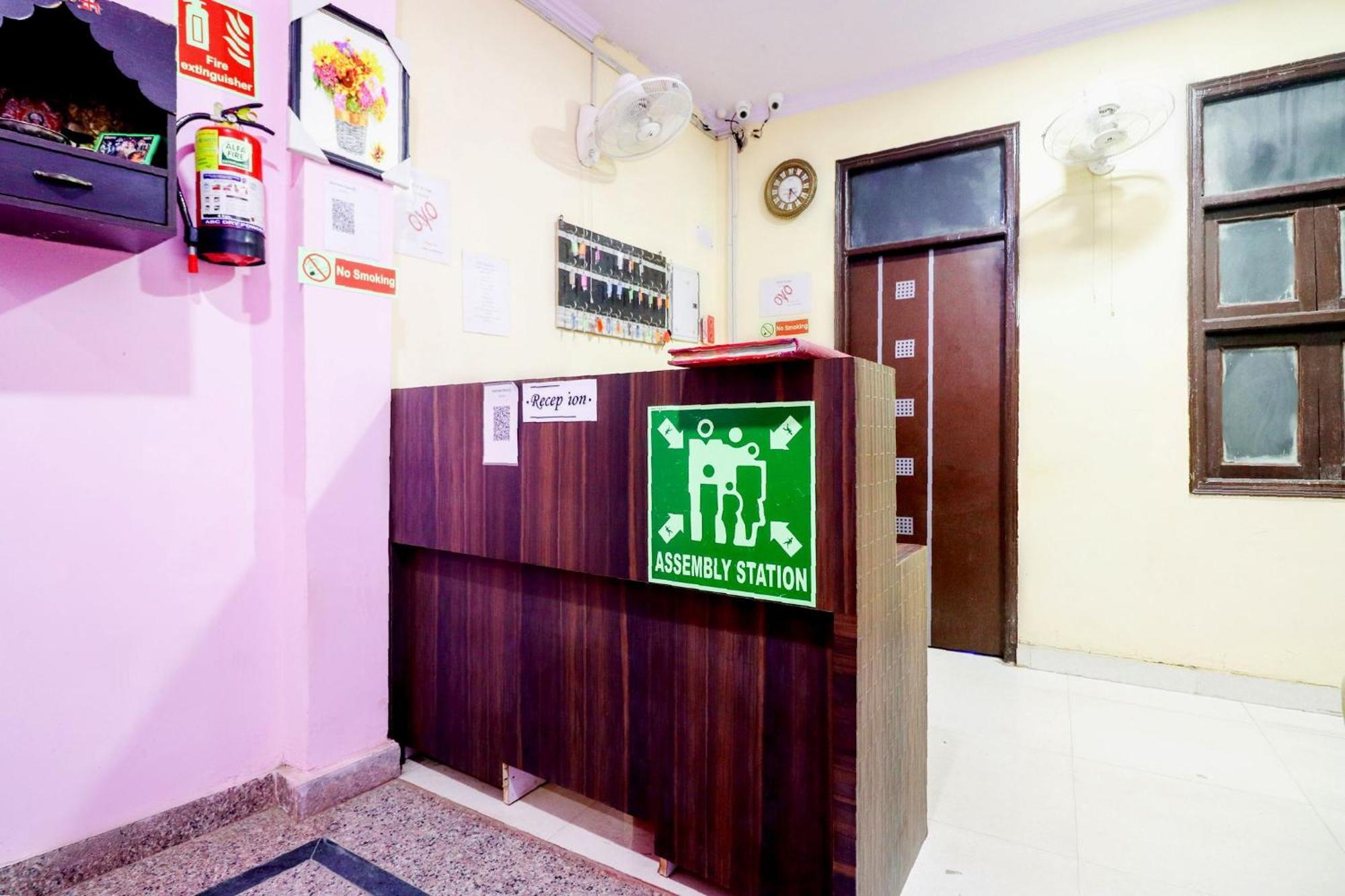 Hotel O Sunrise Inn Indirapuram Экстерьер фото